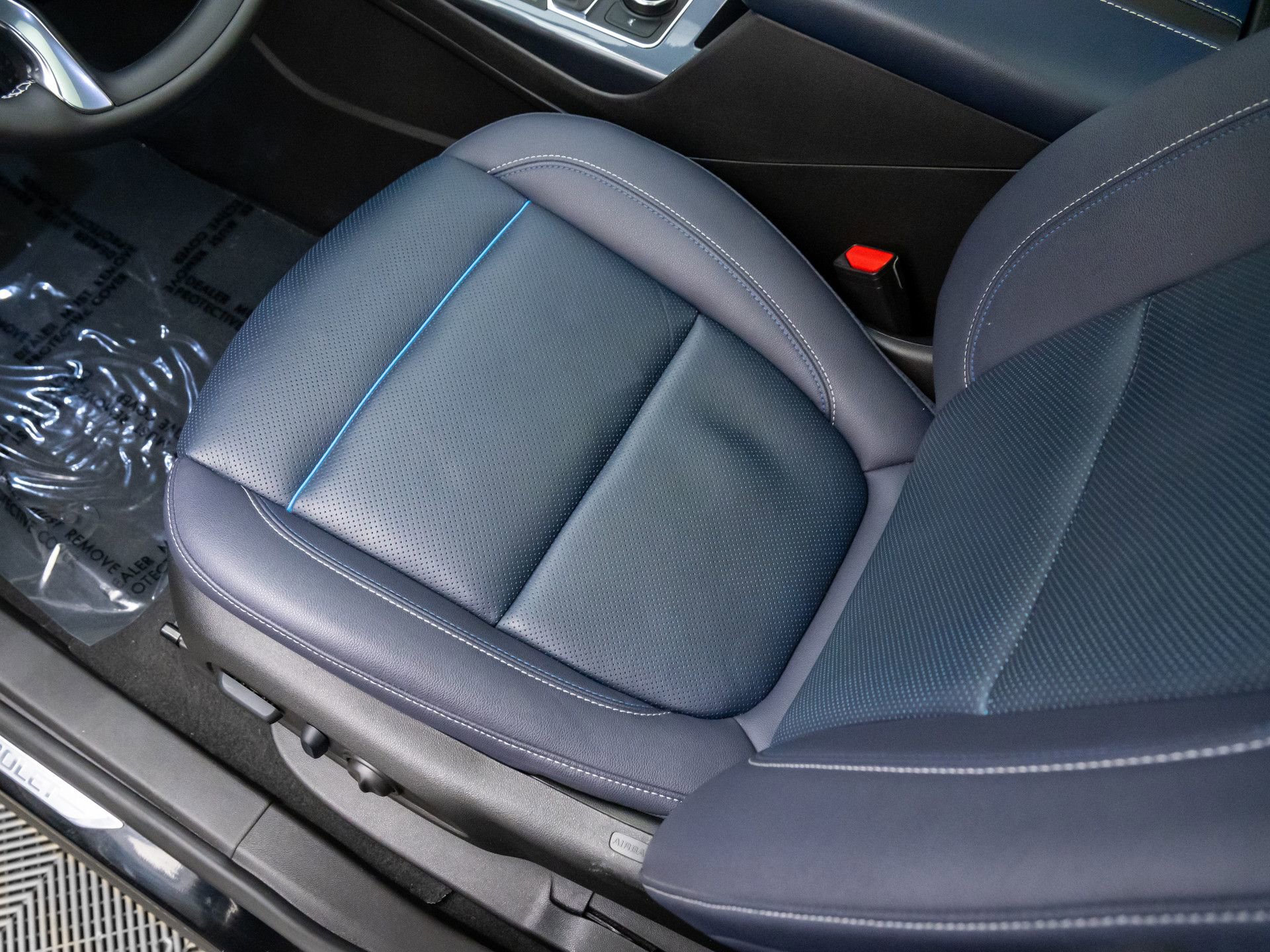 Used 2023 Chevrolet Blazer RS w/ Driver Confidence II Package image 16