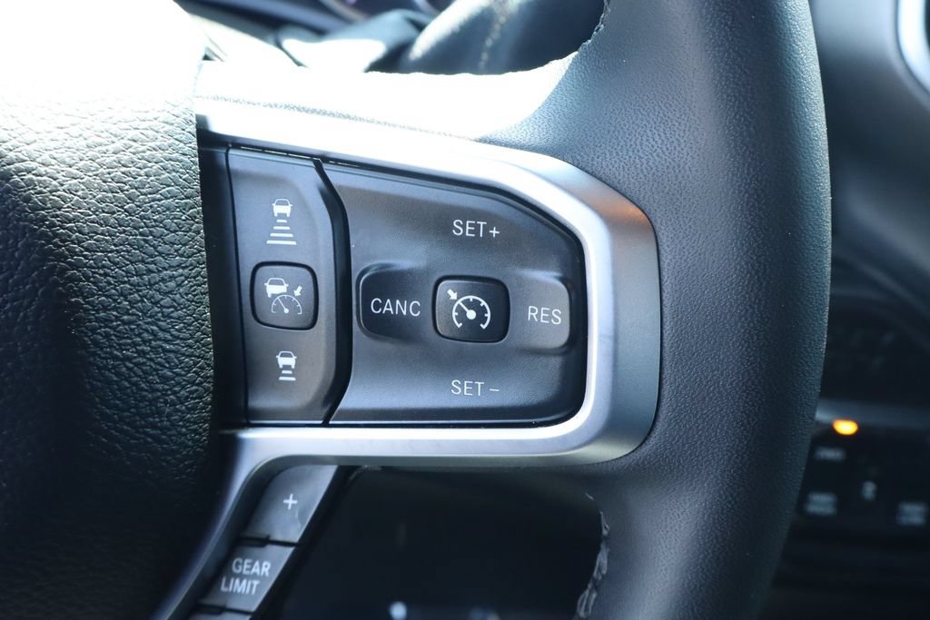 Used 2026 RAM 2500 Big Horn AWD/4WD image 16