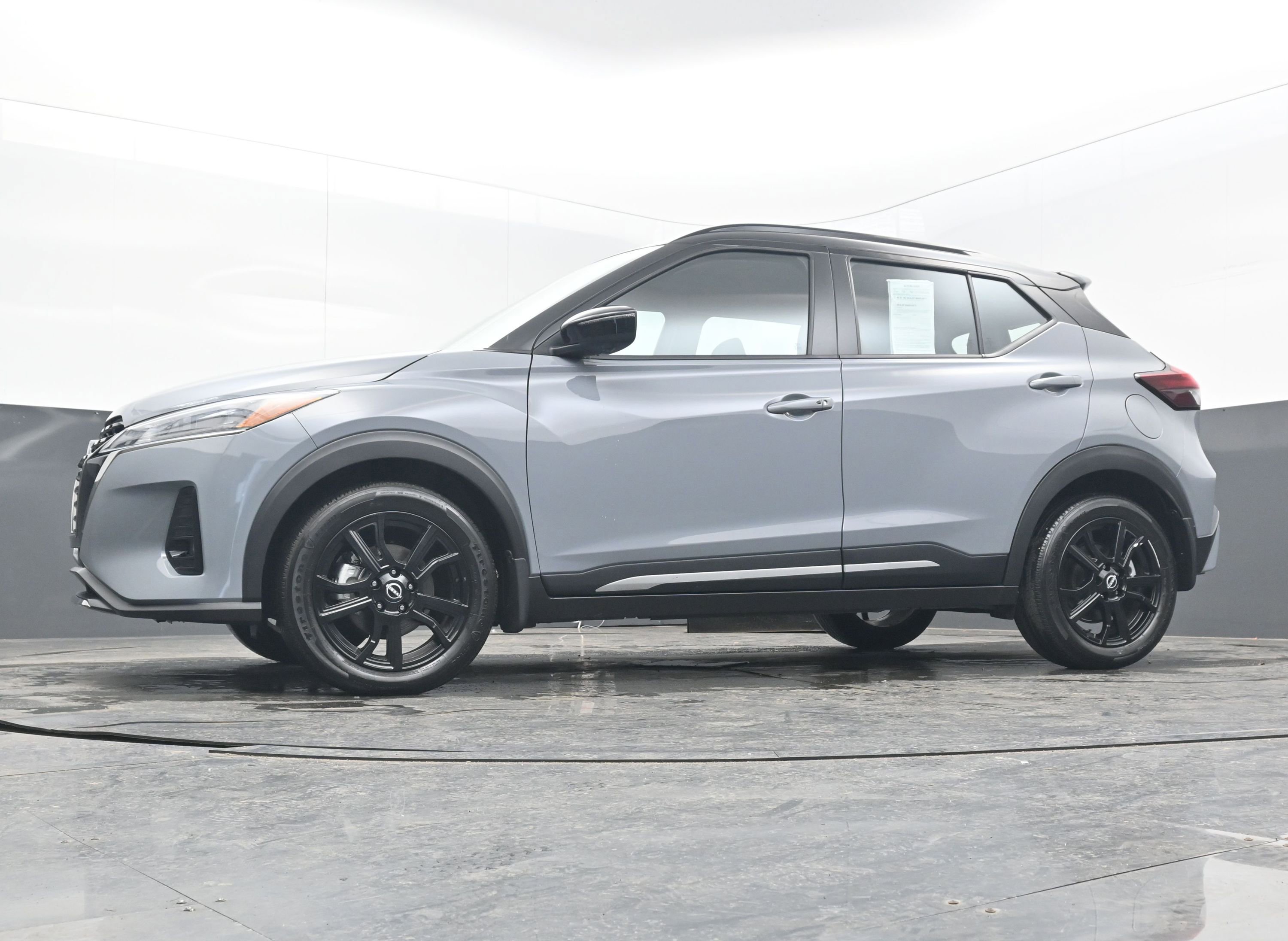 Certified 2024 Nissan Kicks SR w/ SR Premium Package image 24