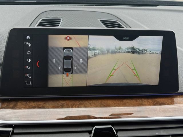 Used 2018 BMW 530e w/ Premium Package 2 image 9