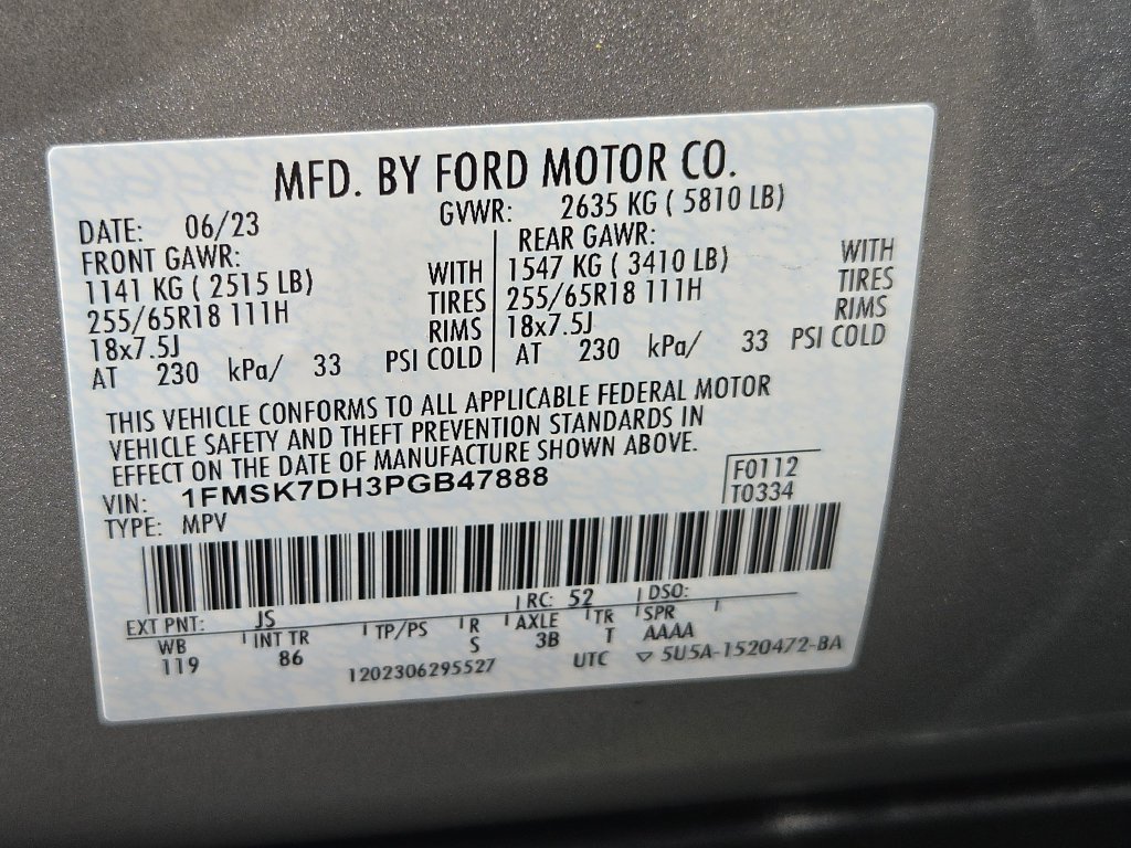Used 2023 Ford Explorer XLT RWD image 31