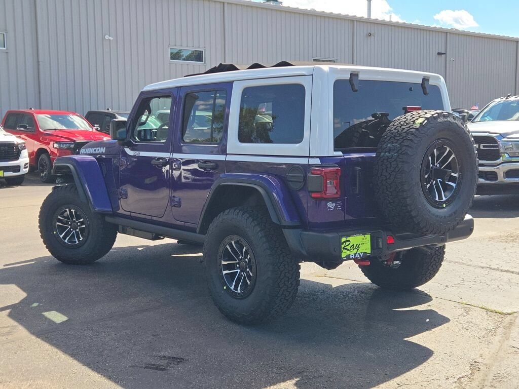 New 2026 Jeep Wrangler Unlimited Rubicon AWD/4WD image 19