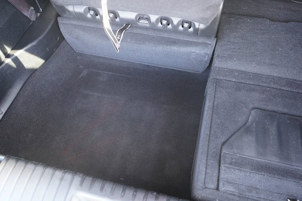 Used 2025 Chrysler Pacifica Select FWD image 25