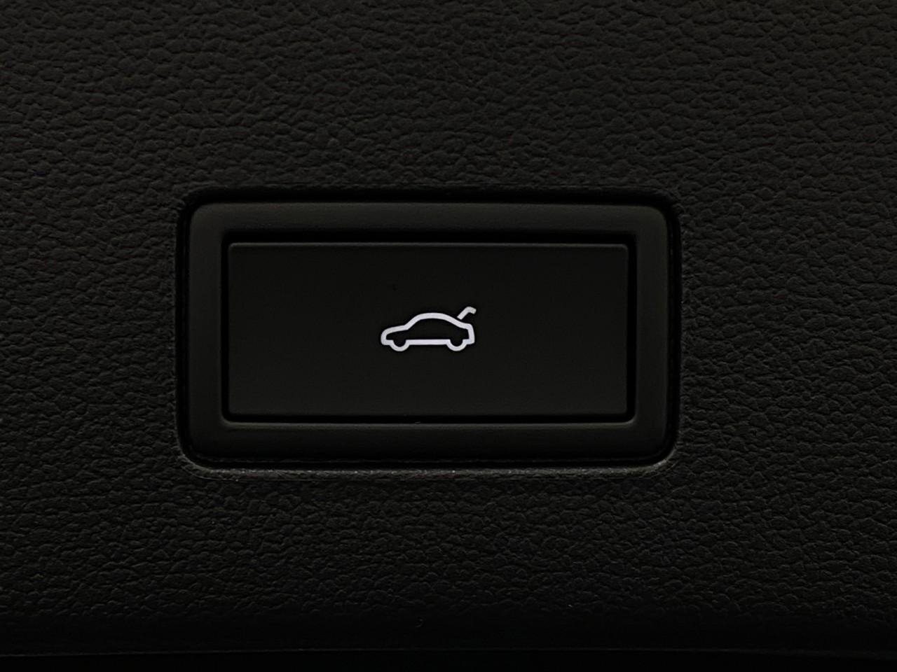 New 2026 Volkswagen Atlas Cross Sport SEL Premium R-Line image 7