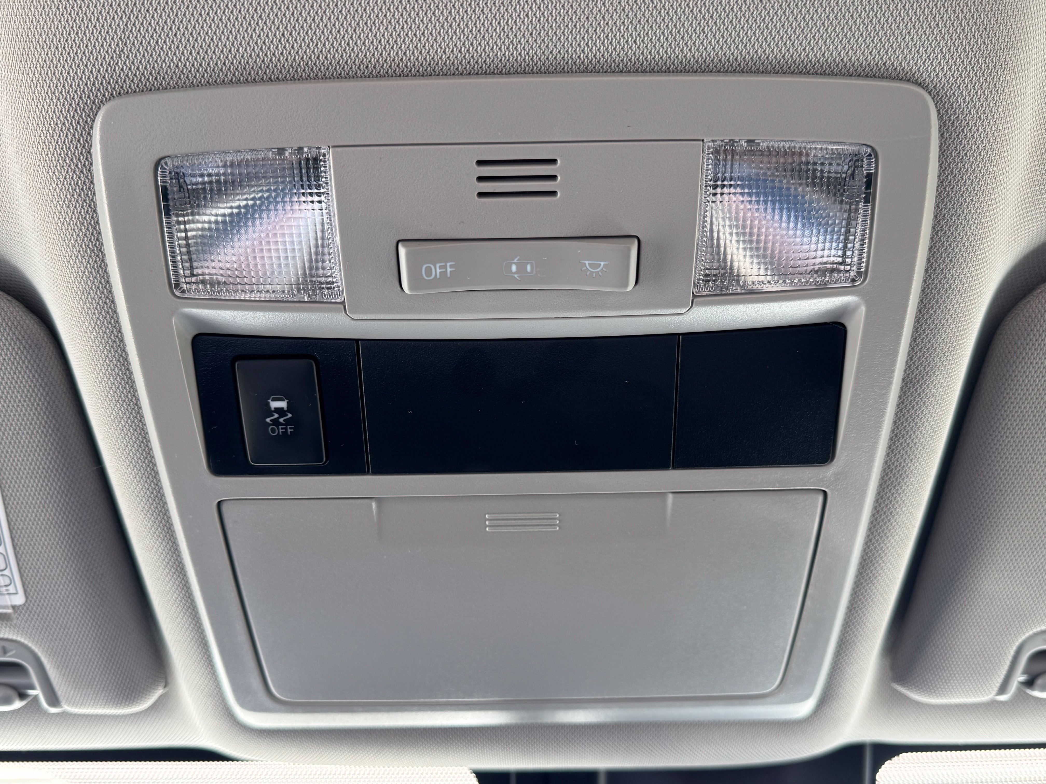 Used 2019 Toyota Tacoma SR5 AWD/4WD image 49