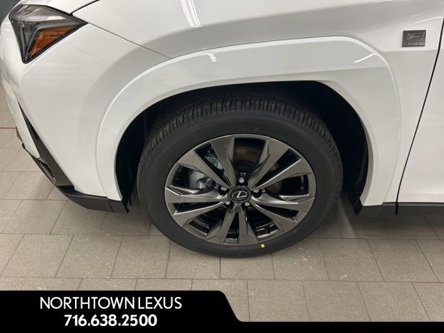 New 2026 Lexus UX 300h AWD image 5
