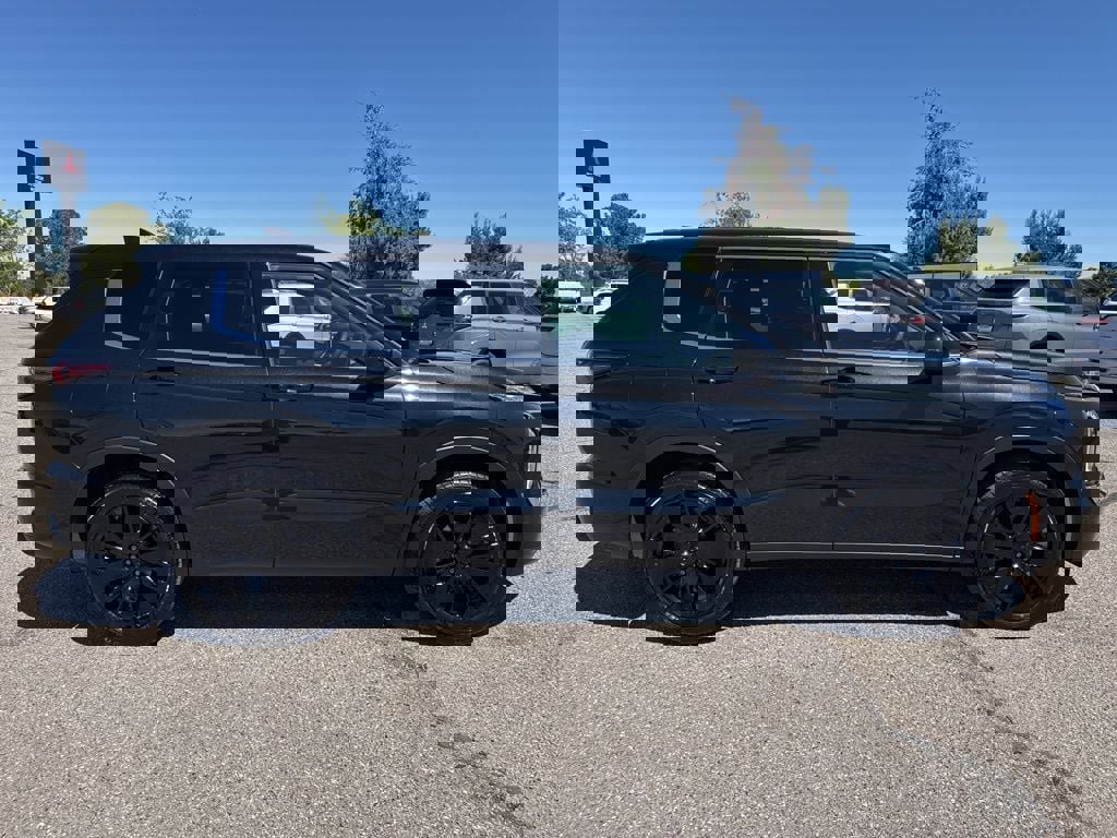 New 2026 Mitsubishi Outlander LE FWD image 10