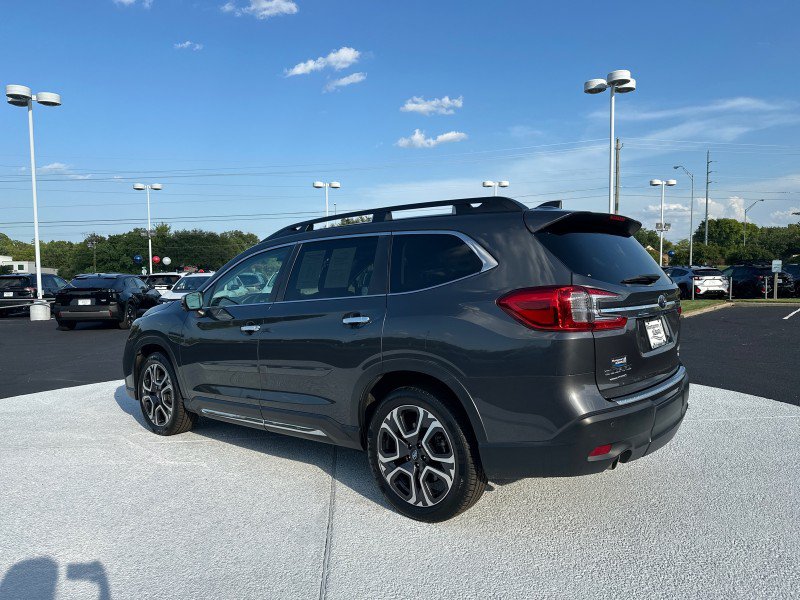 Certified 2023 Subaru Ascent Touring AWD/4WD image 5