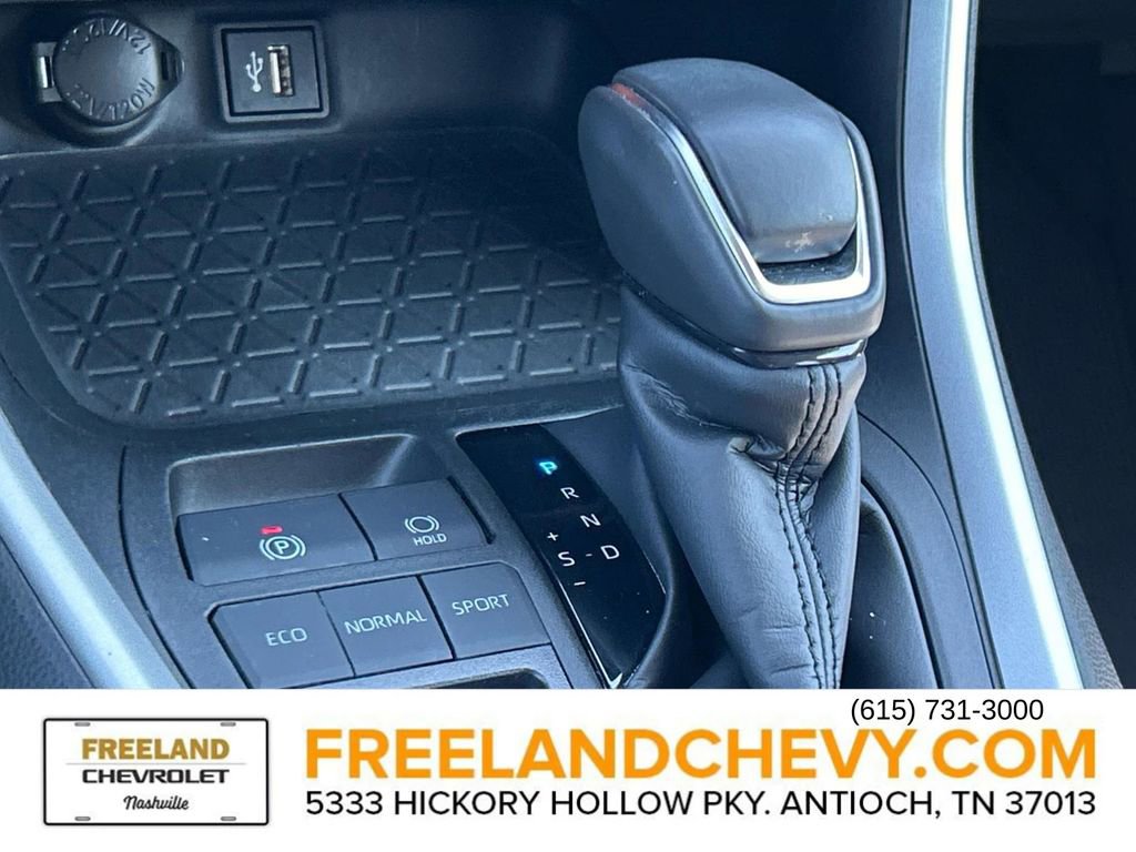 Used 2023 Toyota RAV4 XLE Premium image 39