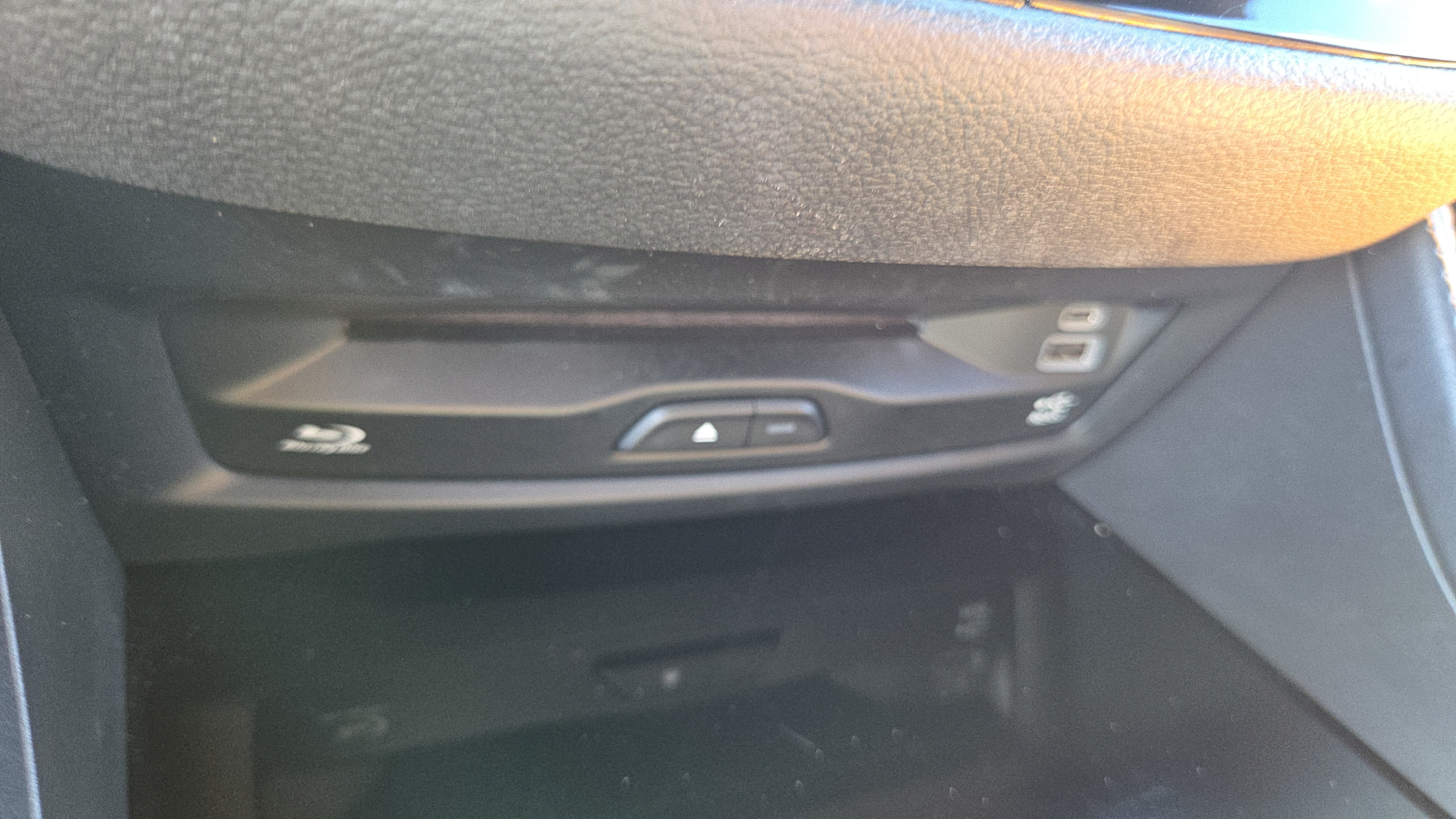 Used 2022 Chrysler Pacifica Pinnacle FWD image 29