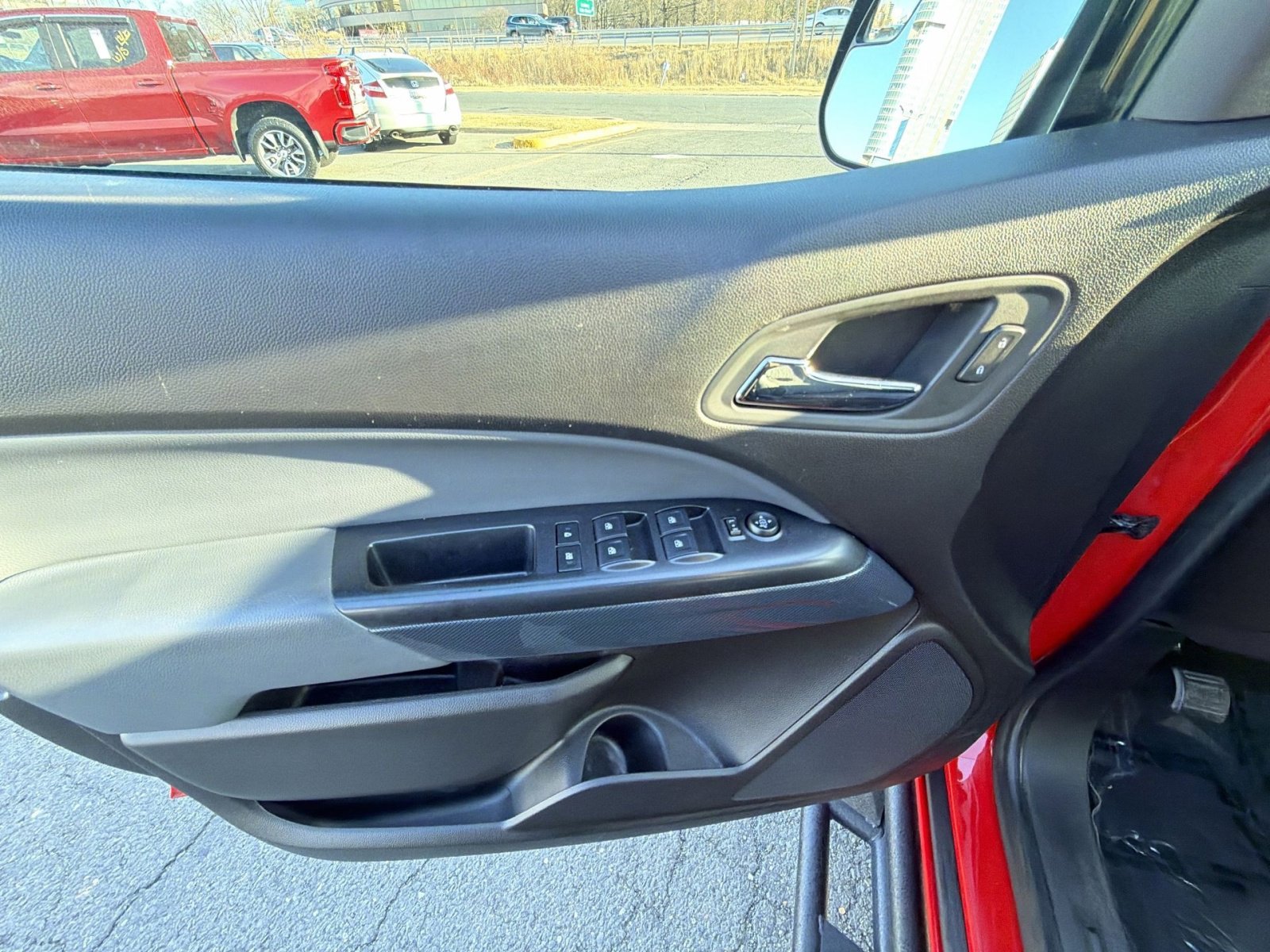 Used 2017 Chevrolet Colorado Z71 image 15