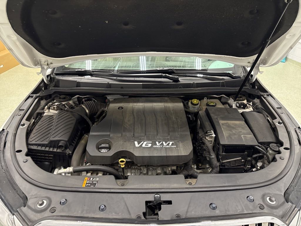 Used 2014 Buick LaCrosse Premium w/ Driver Confidence Package image 10