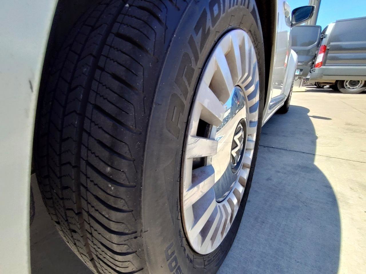 Used 2014 Volkswagen Beetle 2.5 image 10