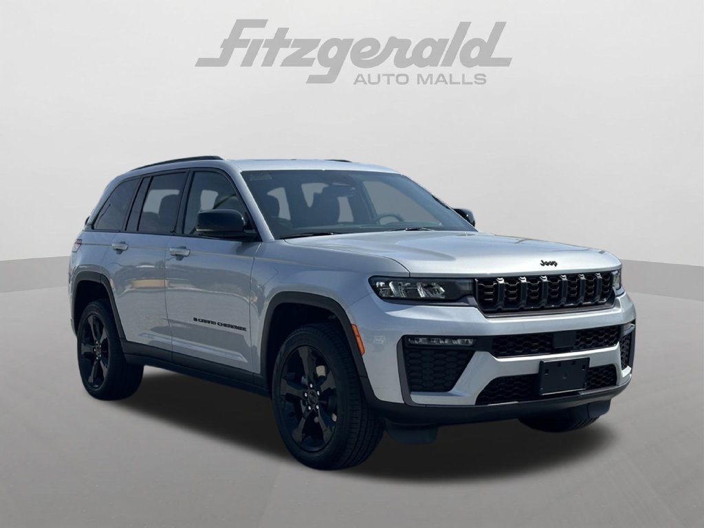 New 2026 Jeep Grand Cherokee Limited w/ Limited Altitude Package