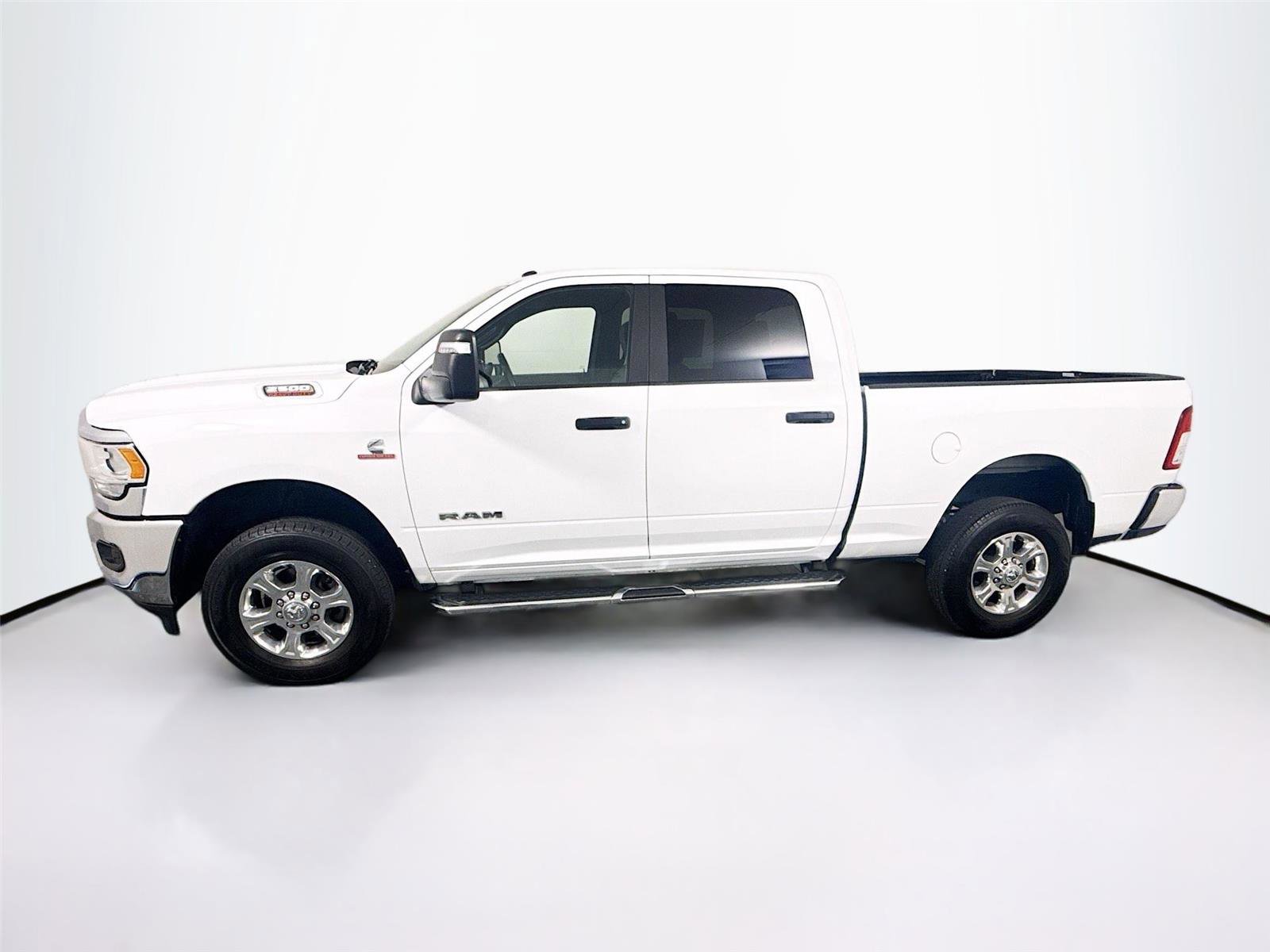 Used 2023 RAM 2500 Big Horn w/ Level 1 Equipment Group image 25