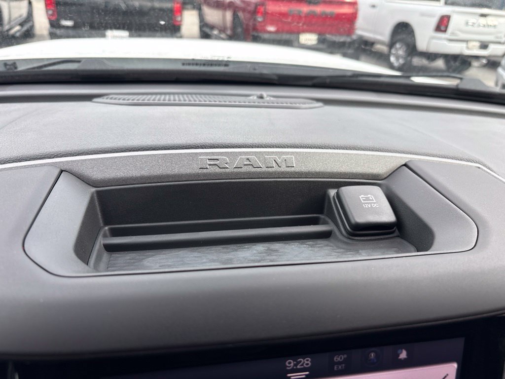 New 2027 RAM 3500 Tradesman AWD/4WD image 17