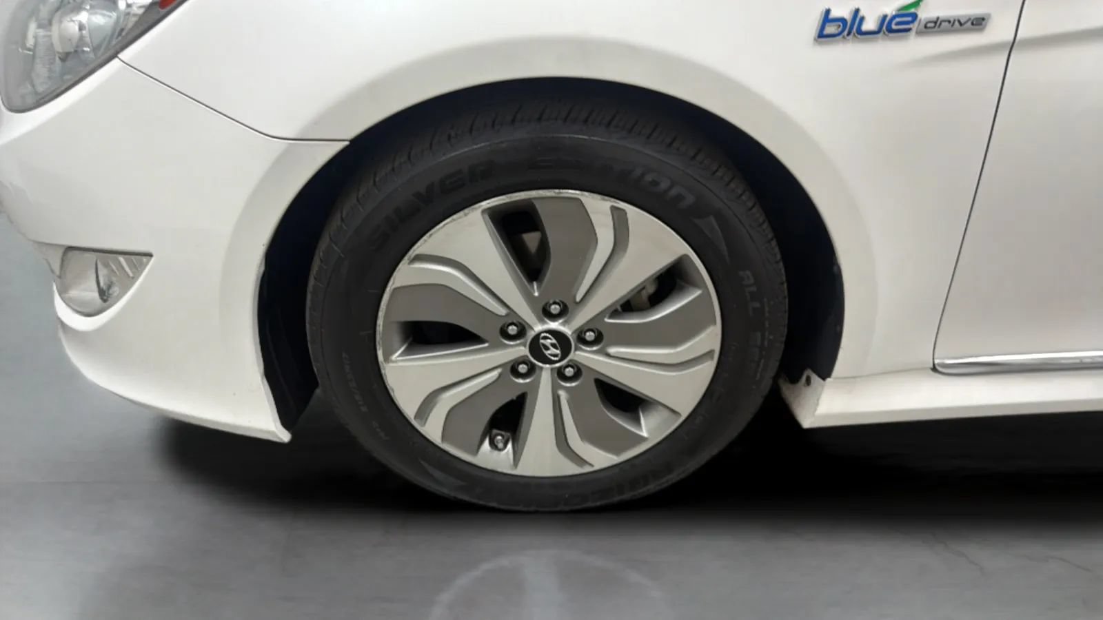 Used 2014 Hyundai Sonata Limited w/ Panoramic Sunroof Package 02 FWD image 29