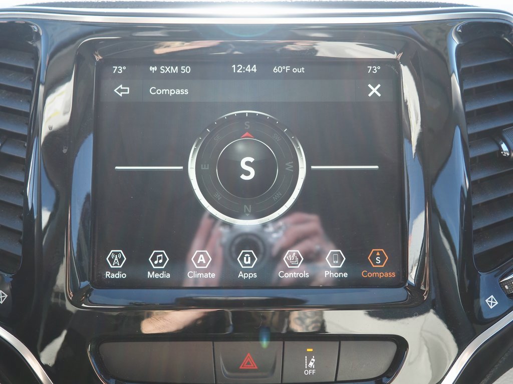 Used 2022 Jeep Cherokee Limited image 31