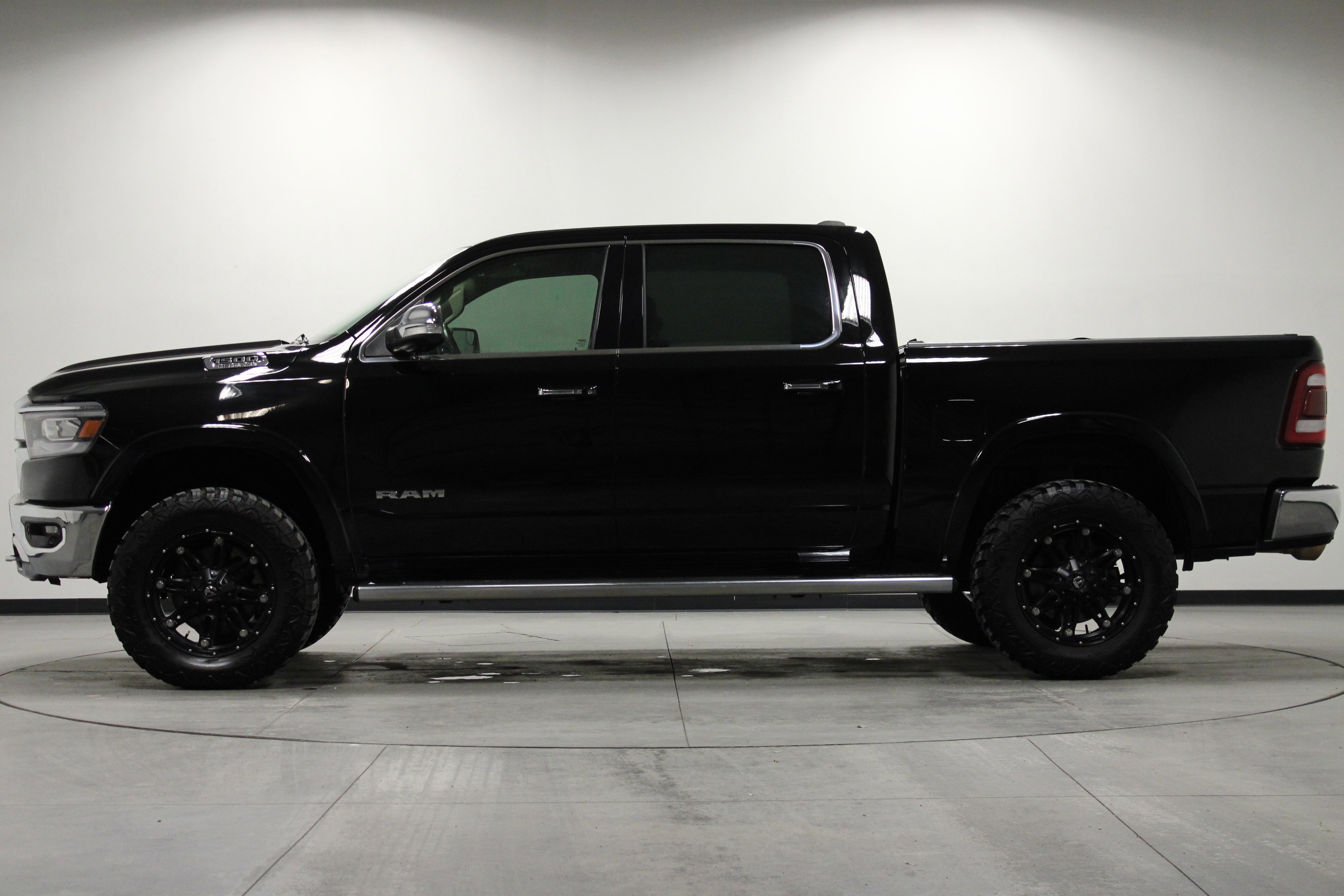Used 2020 RAM 1500 Laramie image 7