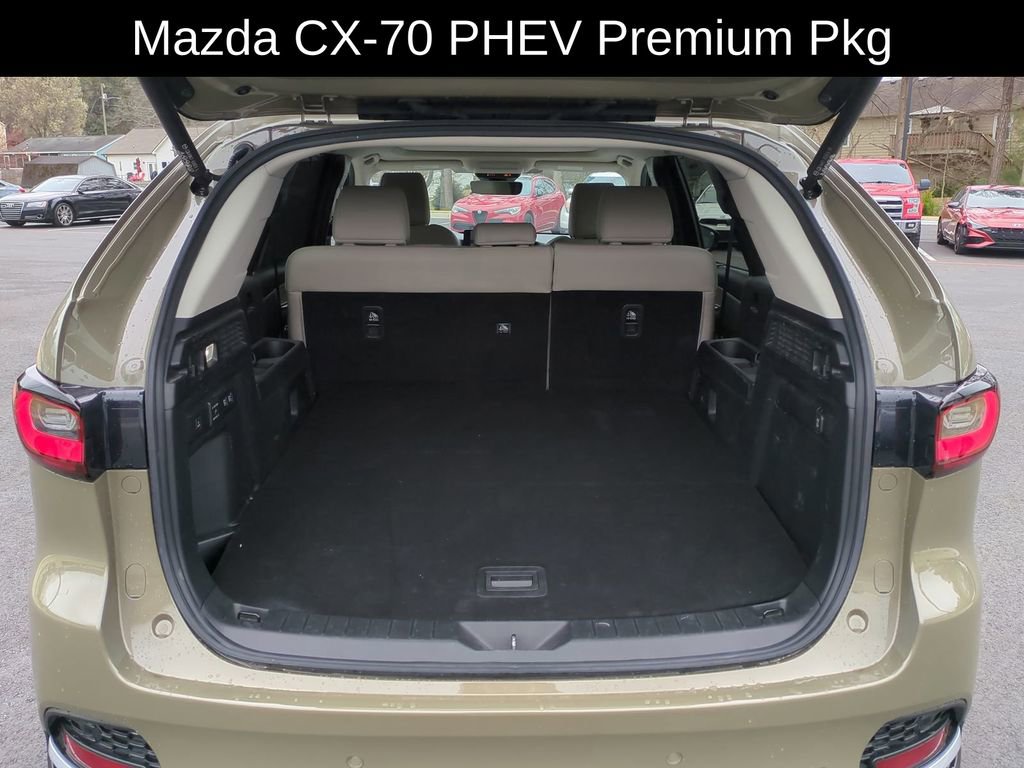 Certified 2025 MAZDA CX-70 Plug-In Hybrid w/ Premium Pkg image 13