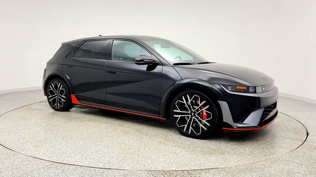 Used 2025 Hyundai Ioniq 5 N image 3