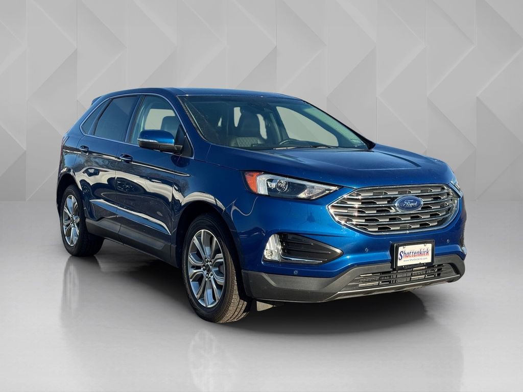 Used 2024 Ford Edge Titanium image 3