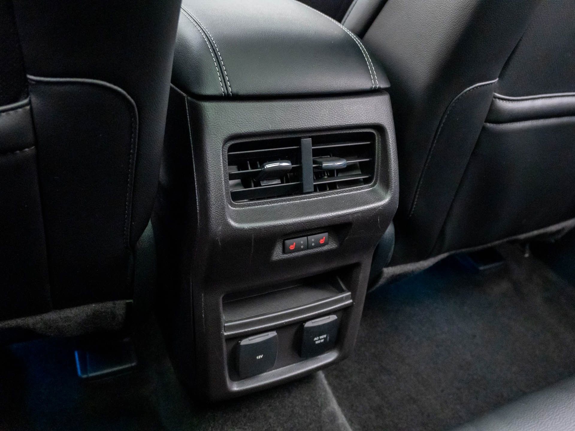 Used 2017 Ford Edge Titanium w/ Equipment Group 301A AWD/4WD image 20