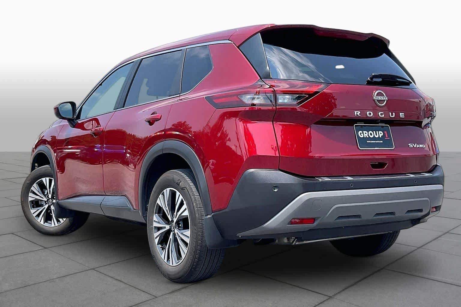 Used 2023 Nissan Rogue SV AWD/4WD image 11