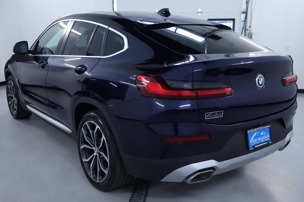 Used 2022 BMW X4 xDrive30i AWD/4WD image 5