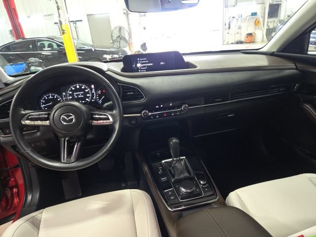 Used 2021 MAZDA CX-30 AWD 2.5 S w/ Premium Package image 25