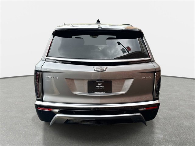New 2026 Cadillac Vistiq Luxury w/ LPO, Floor Liner Package image 5