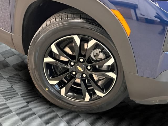 Certified 2023 Chevrolet TrailBlazer LT w/ Convenience Package AWD/4WD image 20