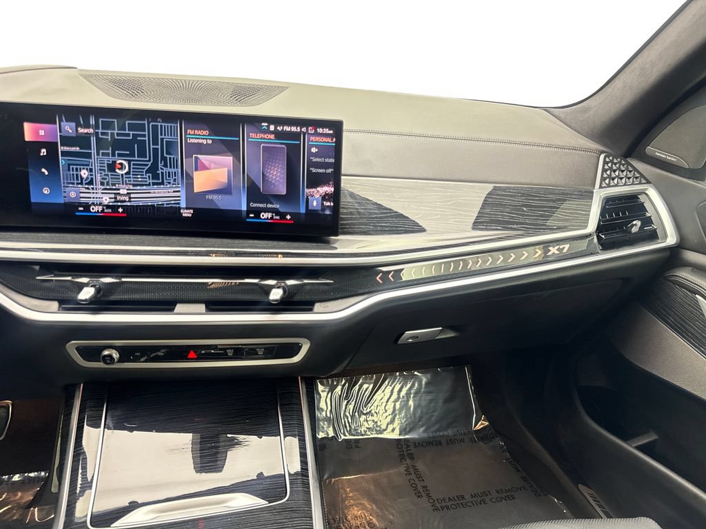 Used 2023 BMW X7 xDrive40i w/ M Sport Package AWD/4WD image 59