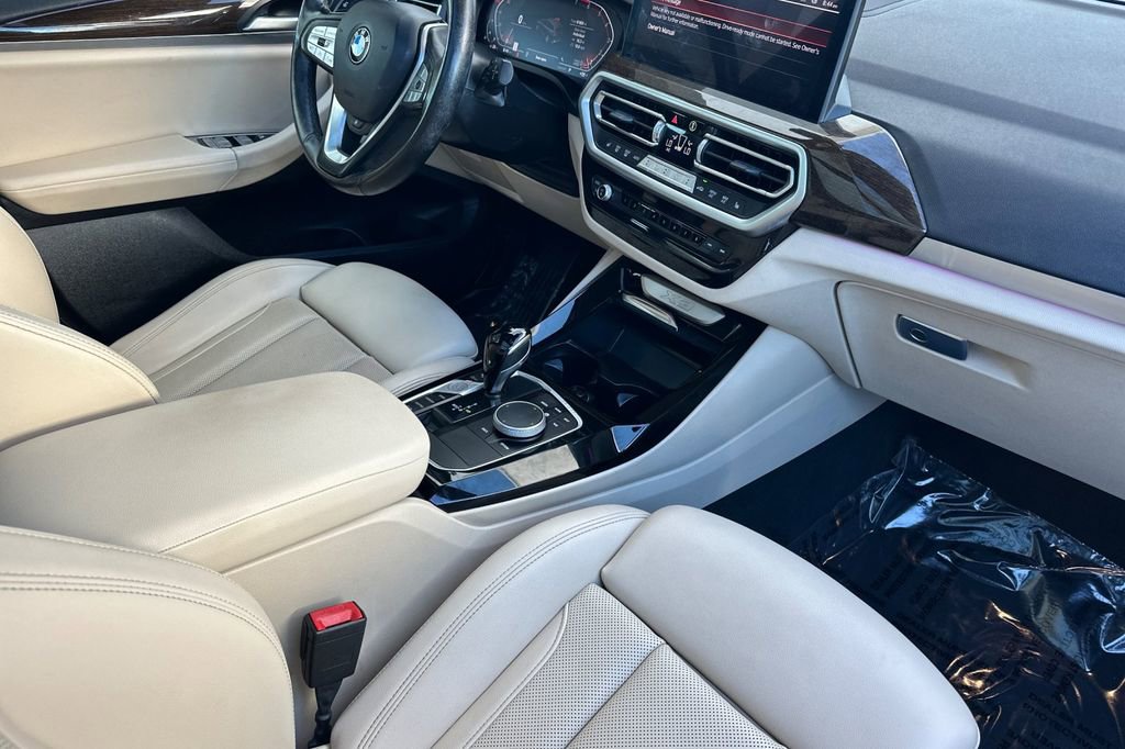 Used 2022 BMW X3 xDrive30i w/ Premium Package 2 image 17