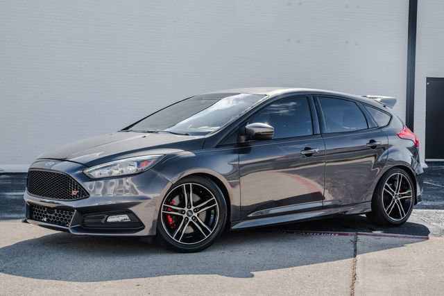 Used 2015 Ford Focus ST image 60