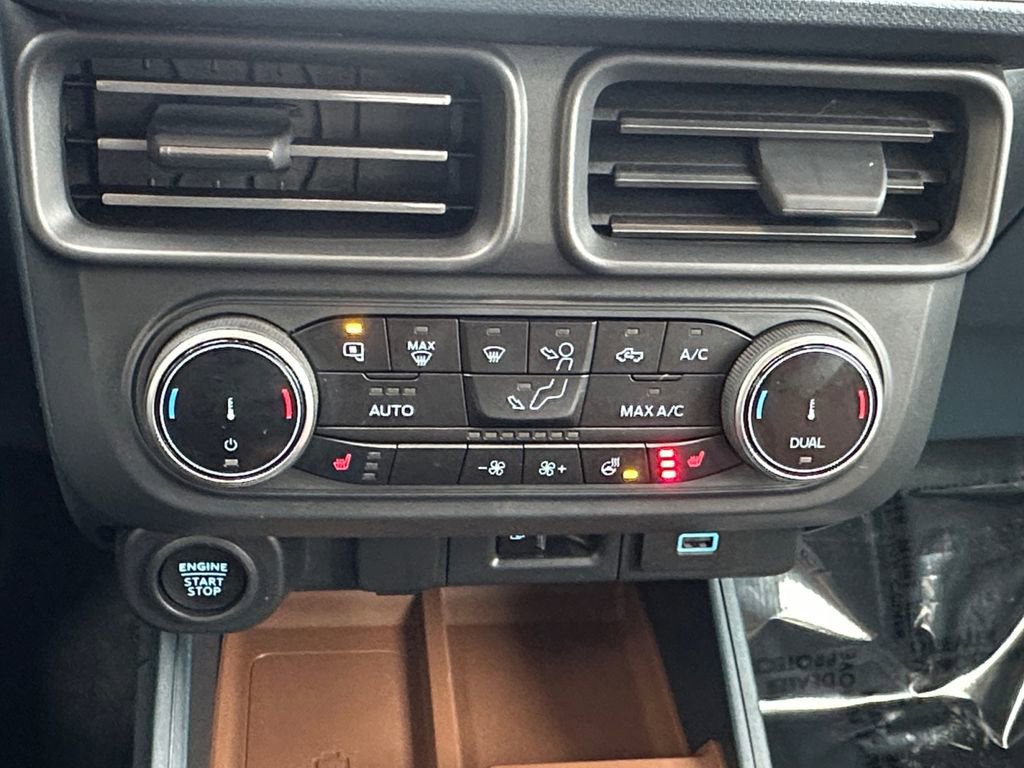 Used 2024 Ford Maverick Lariat w/ FX4 Off-Road Package image 16