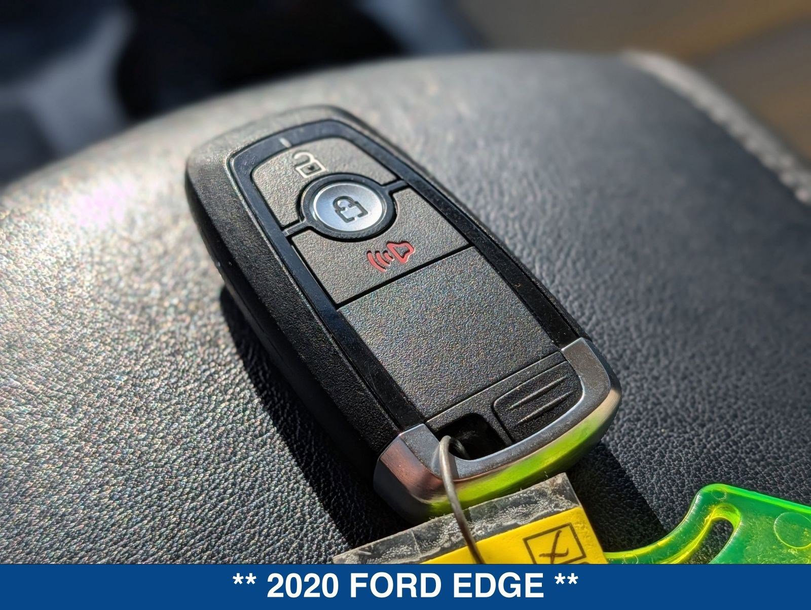 Certified 2020 Ford Edge SE image 32