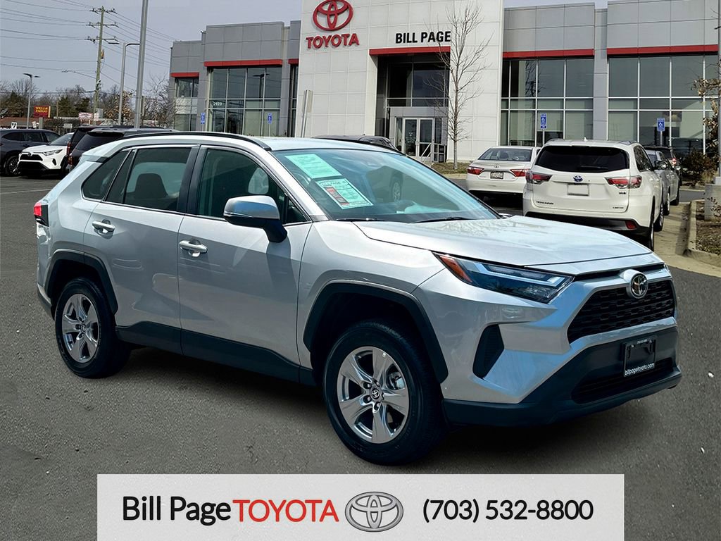 Used 2025 Toyota RAV4 XLE w/ Convenience Package image 1