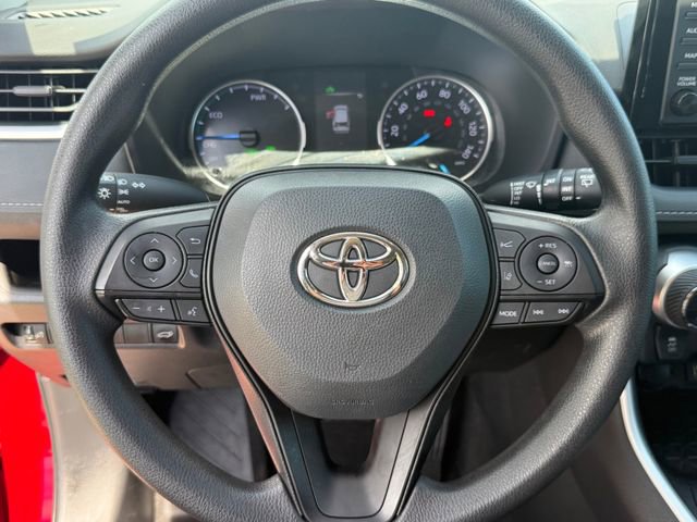 Used 2022 Toyota RAV4 XLE w/ Convenience Package AWD/4WD image 13