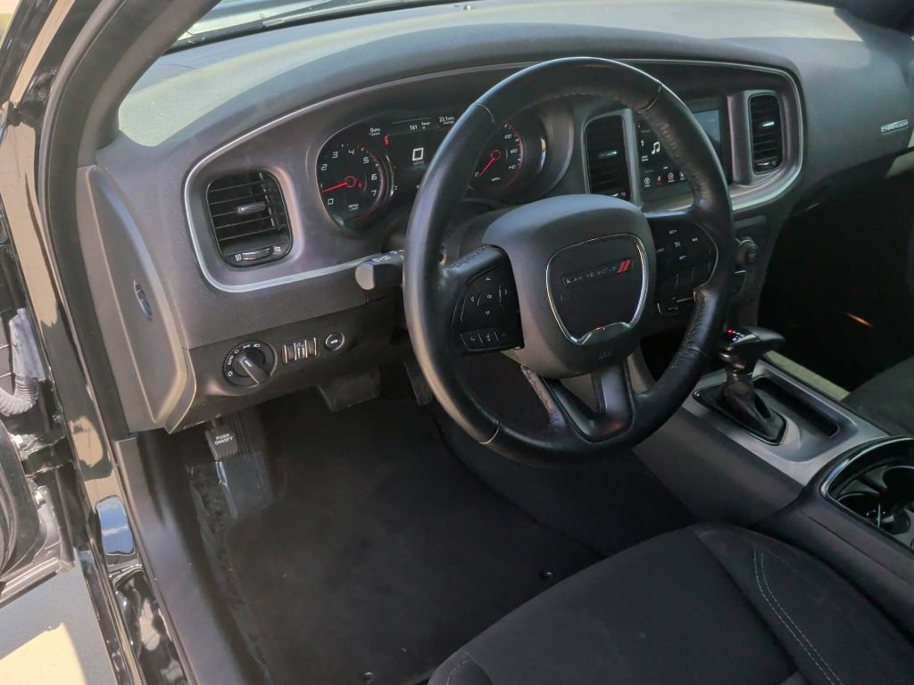 Used 2021 Dodge Charger SXT w/ Blacktop Package RWD image 14