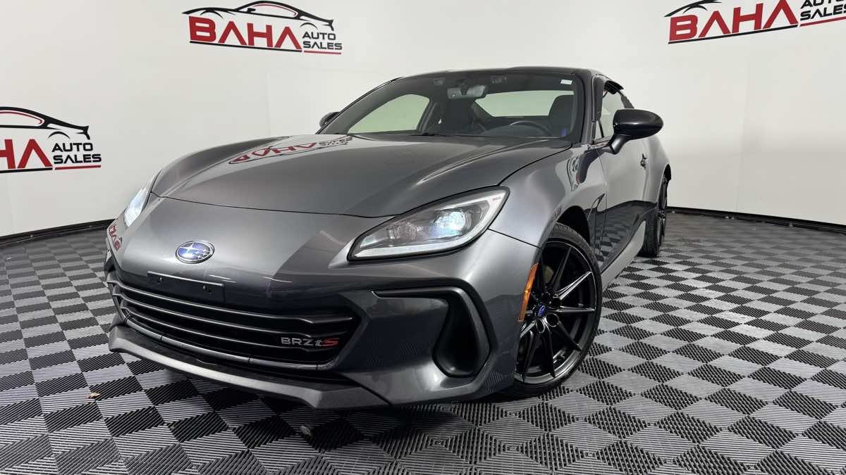 Used 2024 Subaru BRZ tS RWD image 2