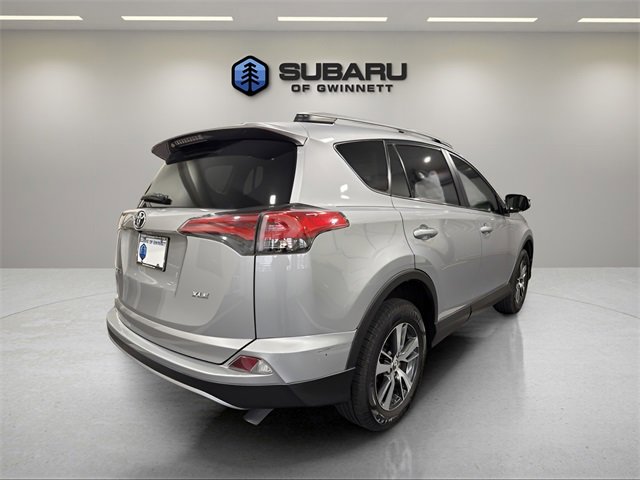 Used 2018 Toyota RAV4 XLE image 5
