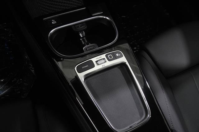 Used 2026 Mercedes-Benz CLA 250 4MATIC image 14