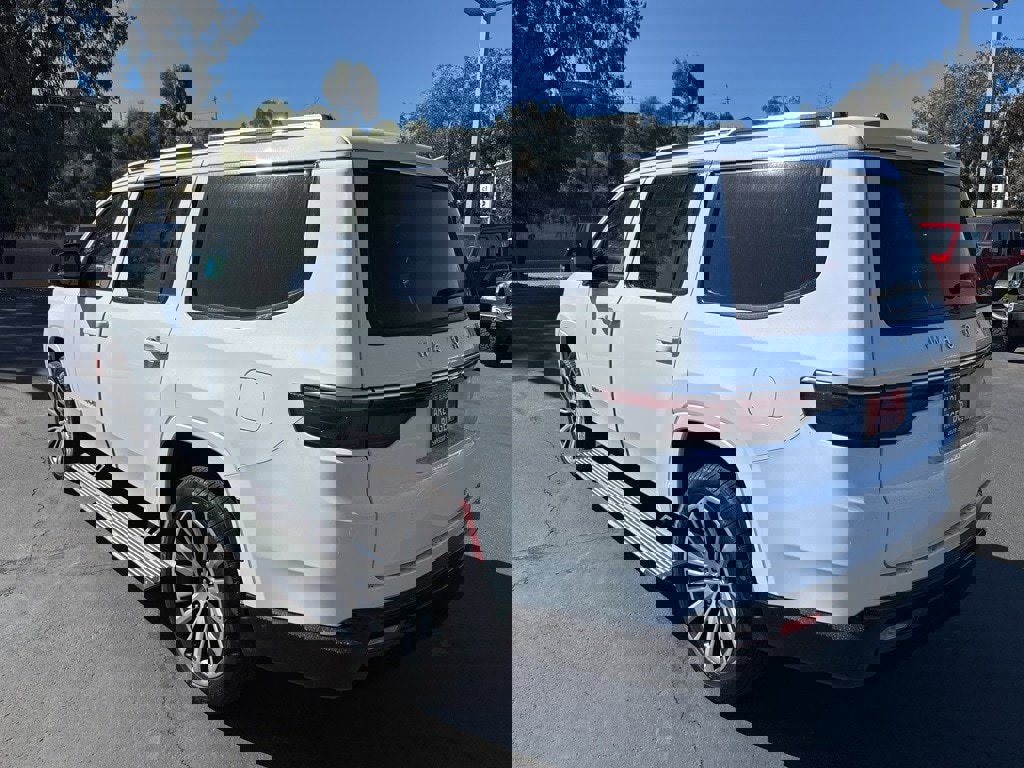 New 2025 Jeep Wagoneer Series II image 8