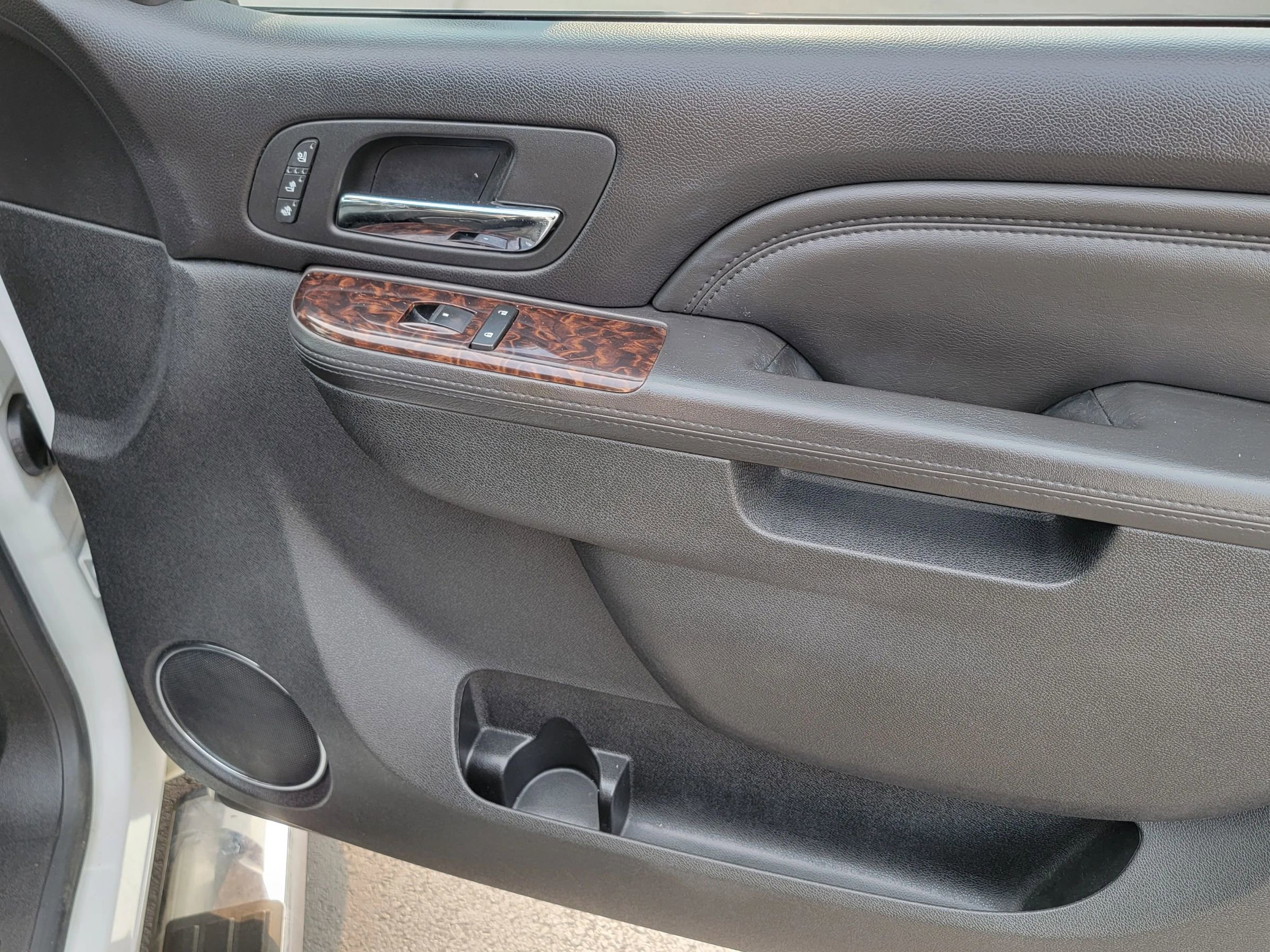 Used 2012 GMC Sierra 3500 Denali image 24