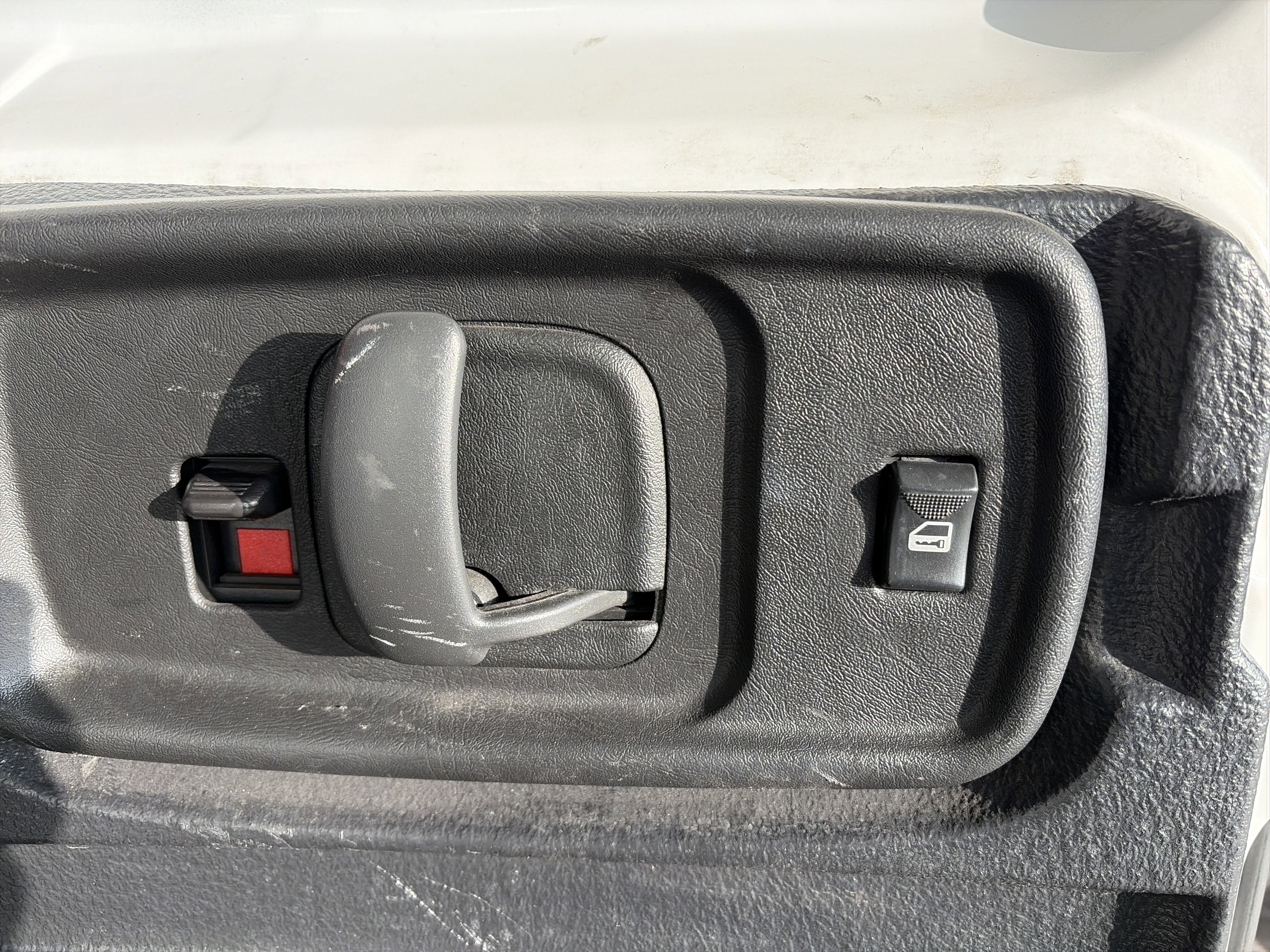 Used 2021 Chevrolet Express 2500 w/ Driver Convenience Package image 15