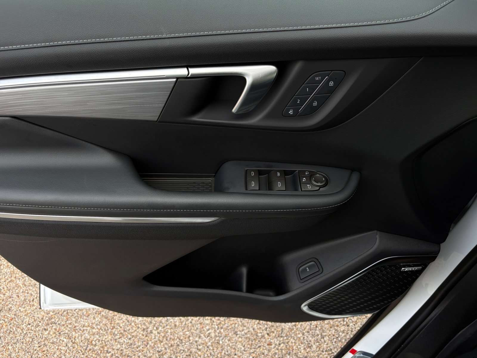 New 2026 Buick Enclave Preferred w/ Power Package FWD image 30