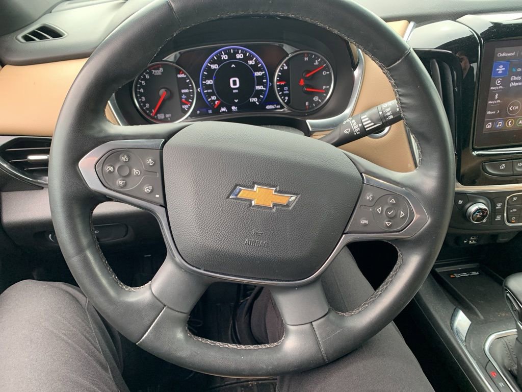 Used 2023 Chevrolet Traverse Premier FWD image 10