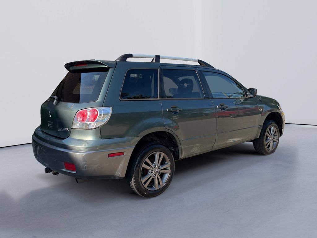 Used 2004 Mitsubishi Outlander XLS FWD image 3