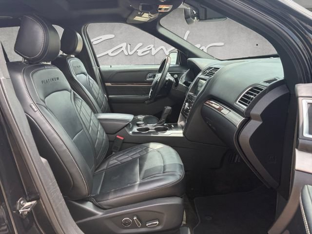Used 2017 Ford Explorer Platinum AWD/4WD image 24